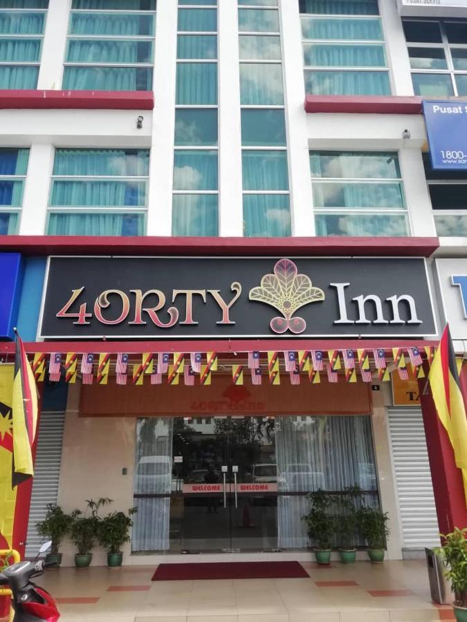 4Orty Inn Bintulu Buitenkant foto