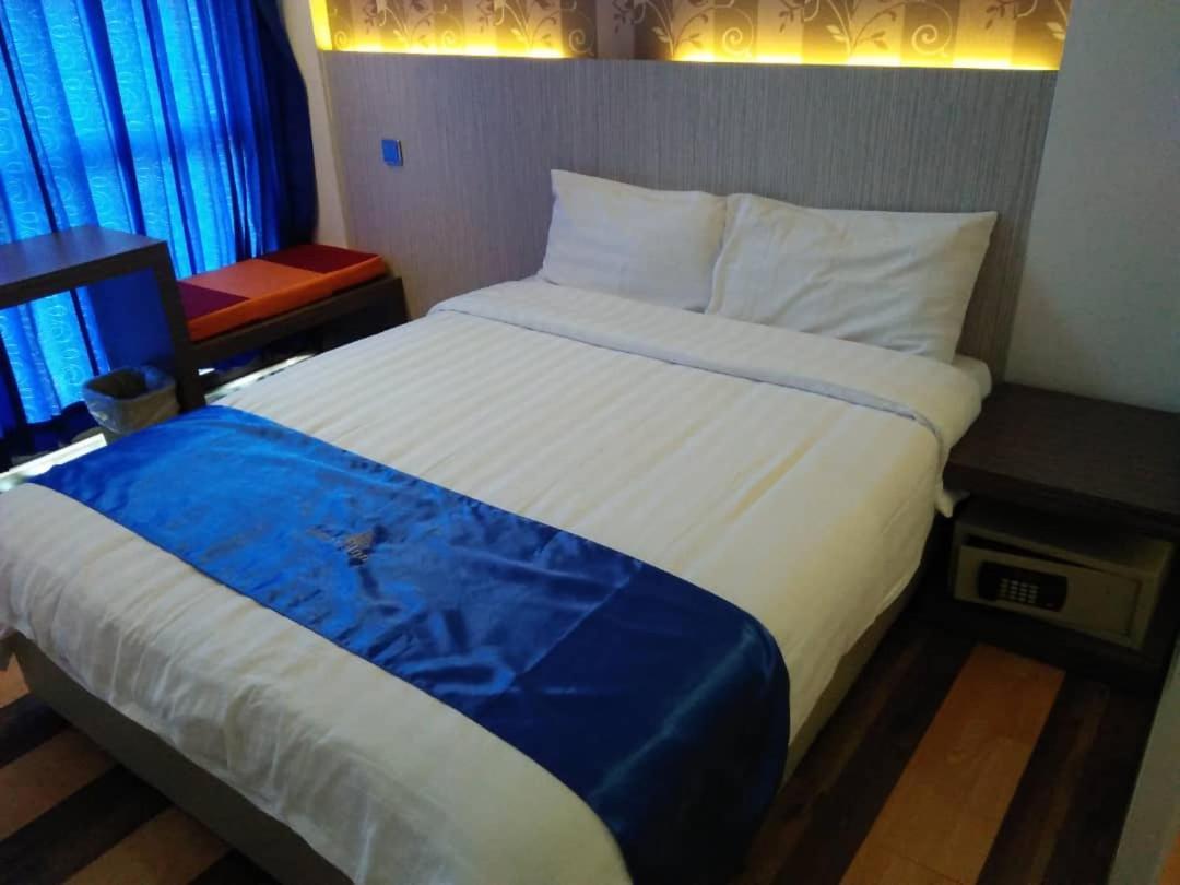 4Orty Inn Bintulu Buitenkant foto